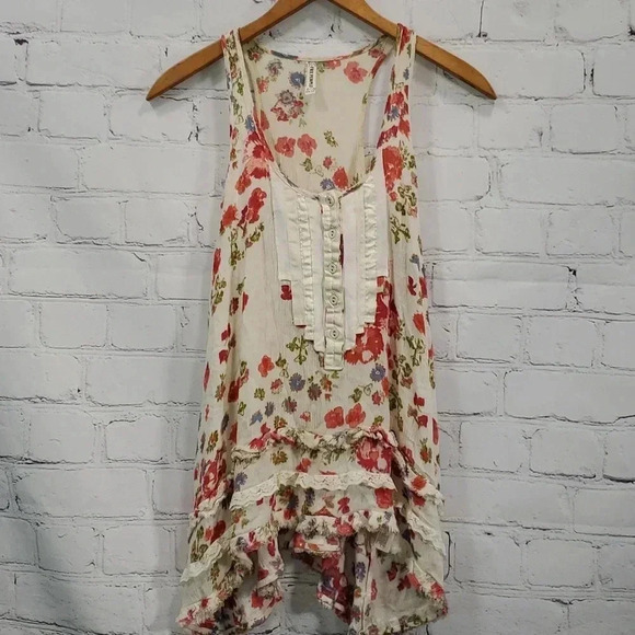 Free People Tops - Free People Swingy Floral Asymmetrical Tunic W/Ruffle Hem Womens Size XSmall